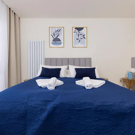 120Sqm & 5-Room Luxury Apartment With 2 Bathrooms-2