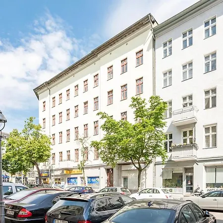 Newly Furnished Apartment For Up To 6 People-2
