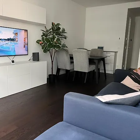 Luxus Living Apartment-2