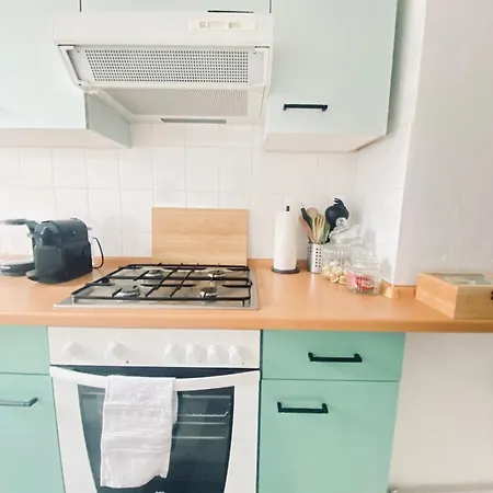 Gemütliche 2-Zimmer Wohnung mit kleinen Bad-2