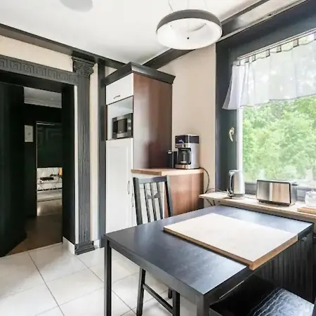 Miet-Kamp ruhig, zentral, nahe Messe, ausgefallenes design 2 Schlafzimmer-2