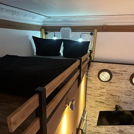 Einzigartige Ferienwohnung Bunt Wie Berlin-2