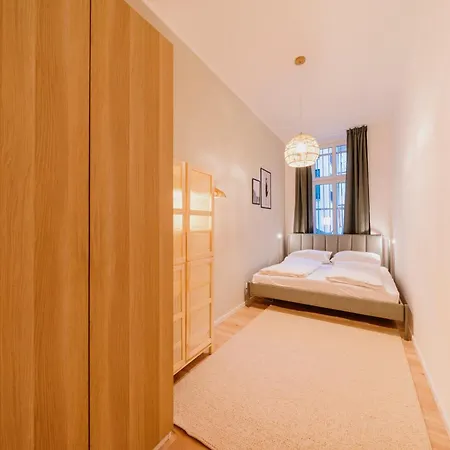 2 Bedroom-Urbanapartment-Berlin-2