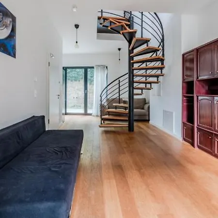 Urban Chic Apartment in Trendy Prenzlauer Berg Self-check-in-3