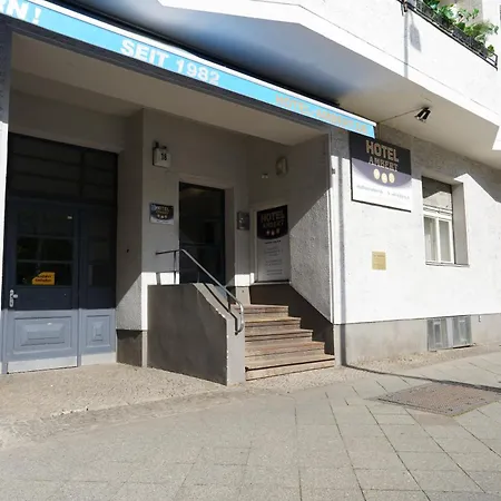Hotel Ambert-3