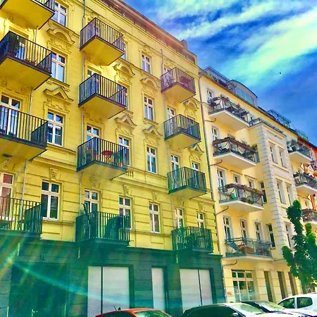 Prenzlauer Berg, Cozy Ground Floor Apartment-2