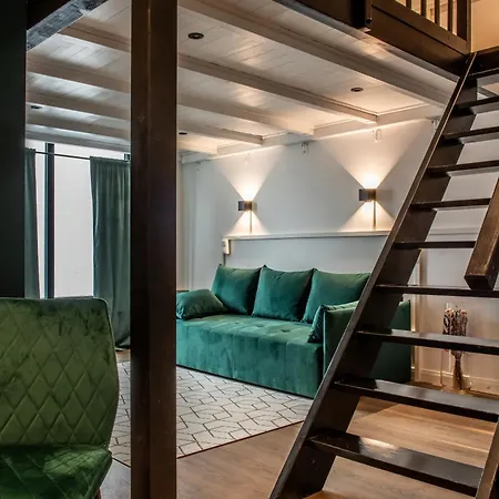 Oran Apartment 1-2