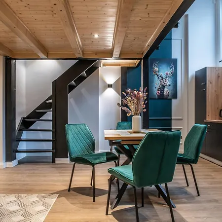 Oran Apartment 6-2