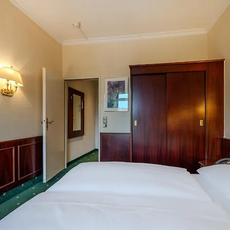 Ringhotel Seehof-3