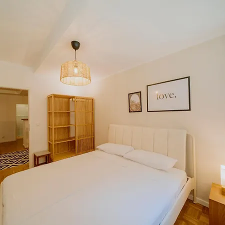 Parklounge Apartment in historic Villa-3