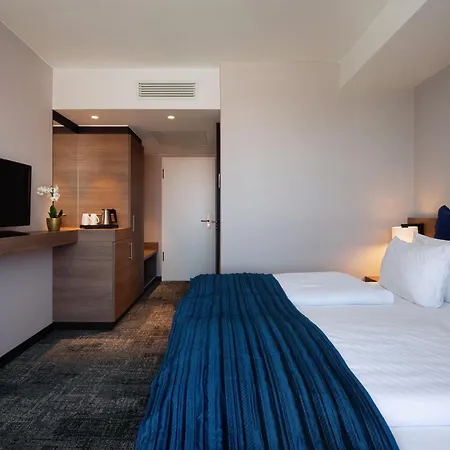 Holiday Inn Berlin City Center East Prenzlauer Berg By Ihg-3