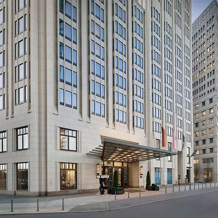 The Ritz-Carlton, Berlin-3