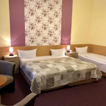 Hotel Castell Am Kurfuerstendamm-3