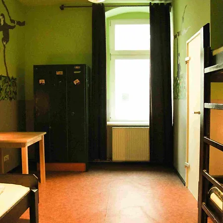 Sunflower Hostel Berlin-3