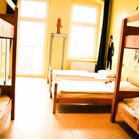 Sunflower Hostel Berlin-2