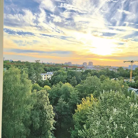 Live Like A Local Big 24Qm Room Cozy Trendy Lgtb Friendly In Shared Apartment In Green Area 12 Min To Downtown Alexanderplatz-3