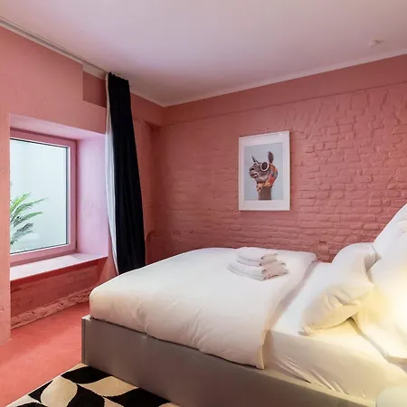 Memphis Design Loft Duplex -40Sqm- Near Antonplatz-2