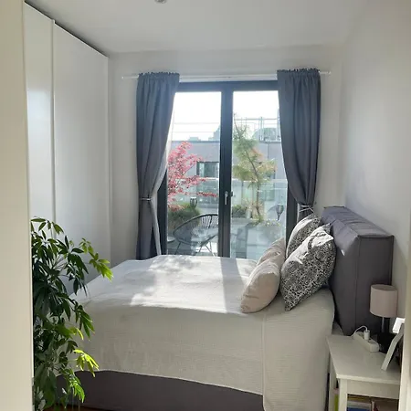 Penthouse Living Berlin Mitte-2