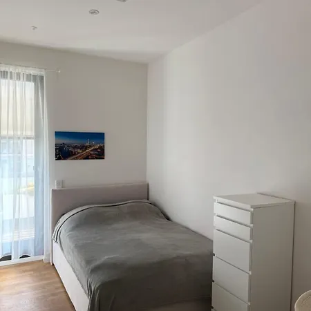 Penthouse Living Berlin Mitte-3