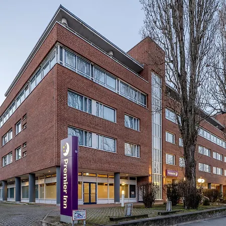 Premier Inn Berlin City Sued-2