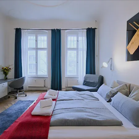Elegante Altbauwohnung (CB1)-3