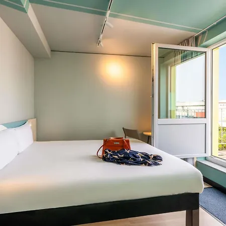 Ibis Budget Berlin Kurfuerstendamm-2