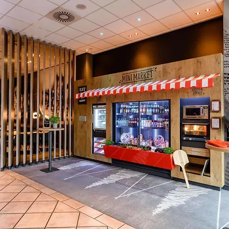 Ibis Hotel Berlin Spandau-2