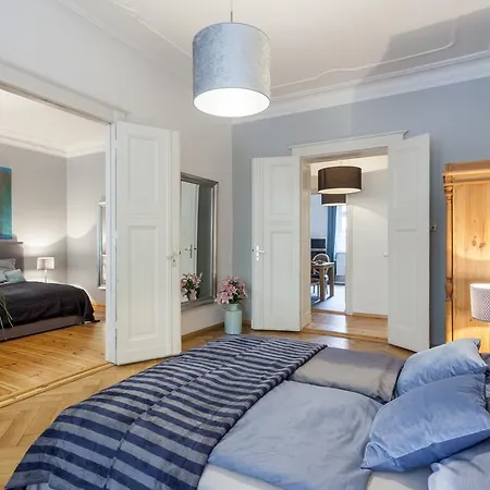 The Paul Loft, Big 3 Bed Room Apartment, 120 M2, Group & Family Friendly, Prenzlauer Berg, Ideal For 4 - 8 Guests-2