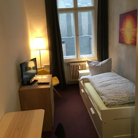My Gayhostel-2