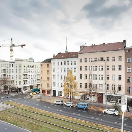 The Danziger, 2 Unique Roof Top Units In Prenzlauerberg, Group & Family Friendly, From 2 Up To 7 Guests-2