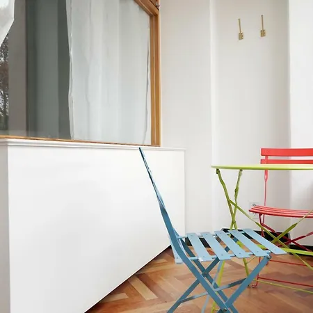 Katz By Rockchair Apartments L Superhost Status L 3 Bedrooms Boxspringbeds 2 Bathrooms In City Center - Cozy Family & Business Flair Welcomes You!-3