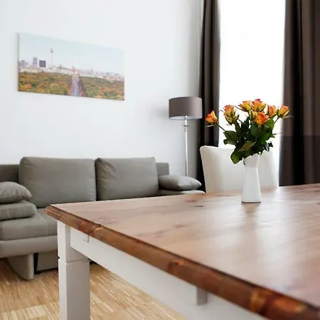 Sc 03 By Rockchair Apartments L Superhost Status L 2 Bedrooms Boxspringbeds Balcony Elevator - Cozy Family & Business Flair Welcomes You!-3