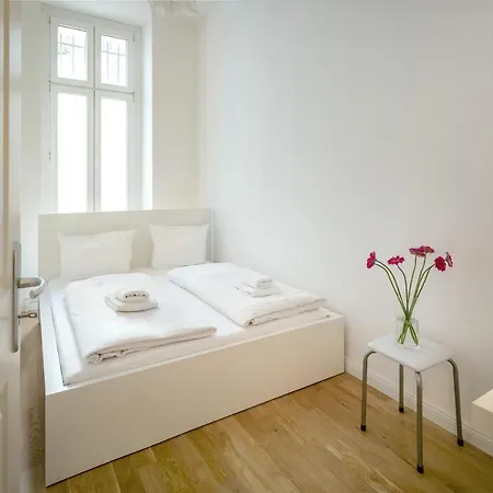 Newton-Appartement mit 3 Schlafzimmern-2