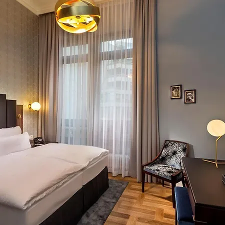 Hotel Mondial Am Kurfuerstendamm-3