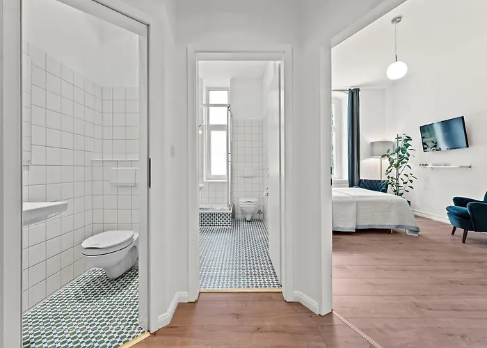 Weichsel - Group Flat In Central , Family-Friendly, 3Br, 2 Bath Rooms, 4- 6 Guests