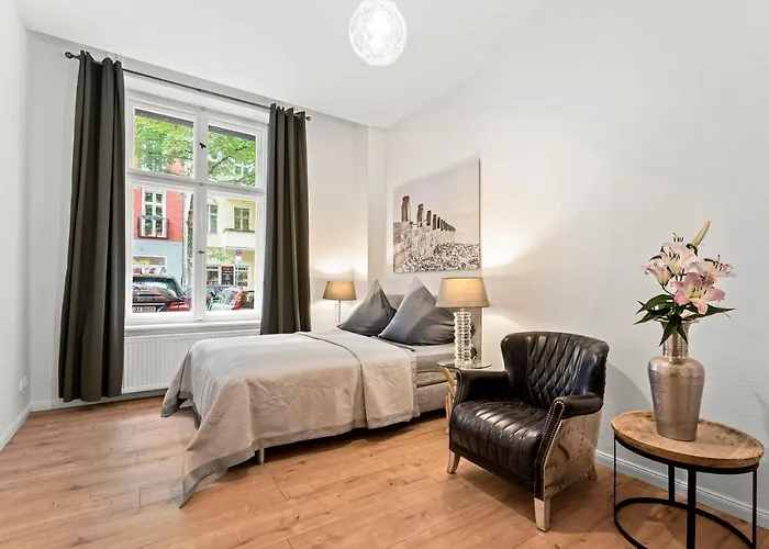 Weichsel - Group Flat In Central , Family-Friendly, 3Br, 2 Bath Rooms, 4- 6 Guests