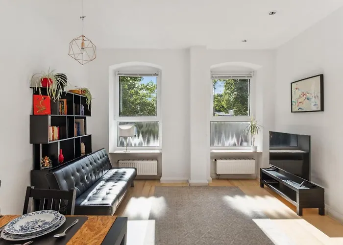 Bright 3-room Near Prenzlauer Berg