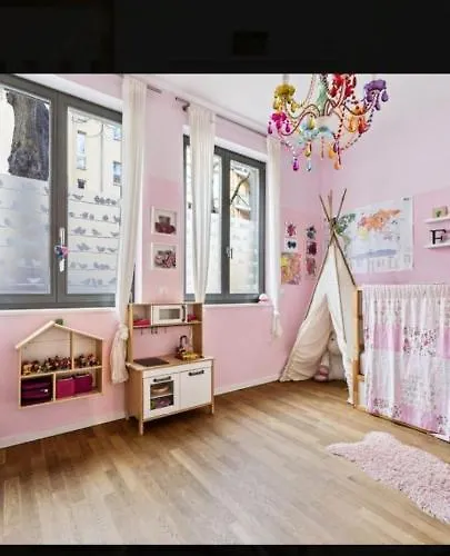 Helenas Place Berlin