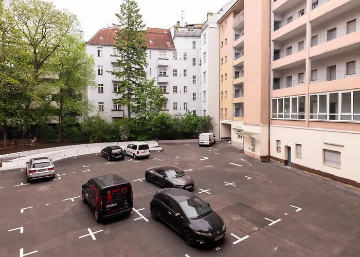 Central Design Apartments At Ku'Damm