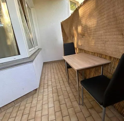 Apartment With Balcony Berlin