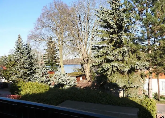 Dachwohnung mit Wasserblick und eigenem Bootssteg