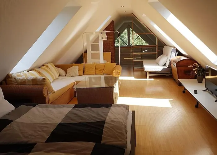 Dachwohnung mit Wasserblick und eigenem Bootssteg