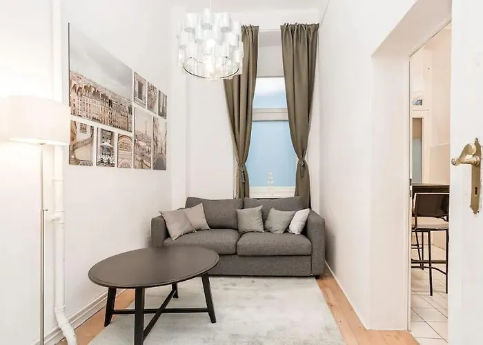 Newly Furnished Apartment For Up To 6 People Berlin