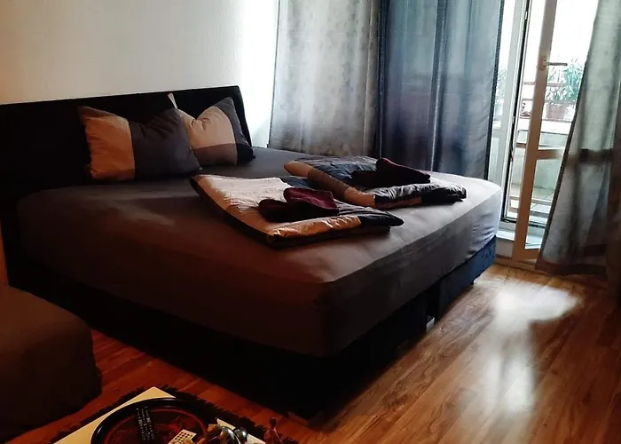 Tolle private 2-Zimmer Wohnung im Szene Bezirk Berlin-Friedrichshain