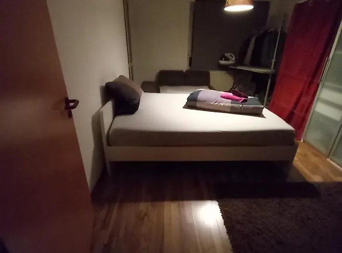 Tolle private 2-Zimmer Wohnung im Szene Bezirk Berlin-Friedrichshain