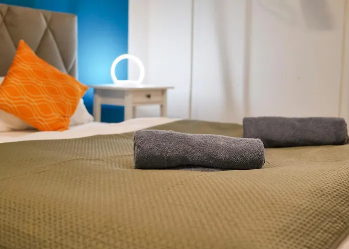 Blue Chili 31 - Stadtwohnung für 7 - modern zentral Karlshorst Wlan