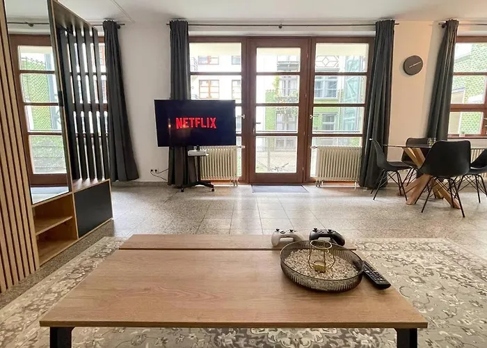 Modern City Apartment L Netflix L Fast Wifi L Xbox