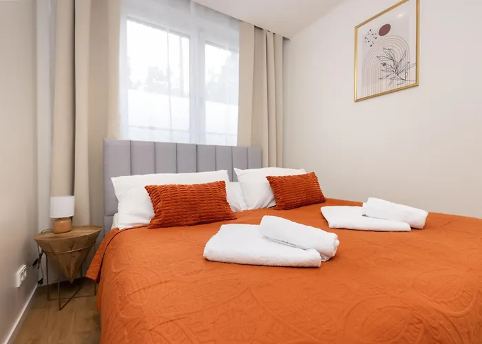 120Sqm & 5-Room Luxury Apartment With 2 Bathrooms Berlin