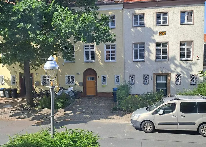 Spacious Room In Tempelhof Park Area