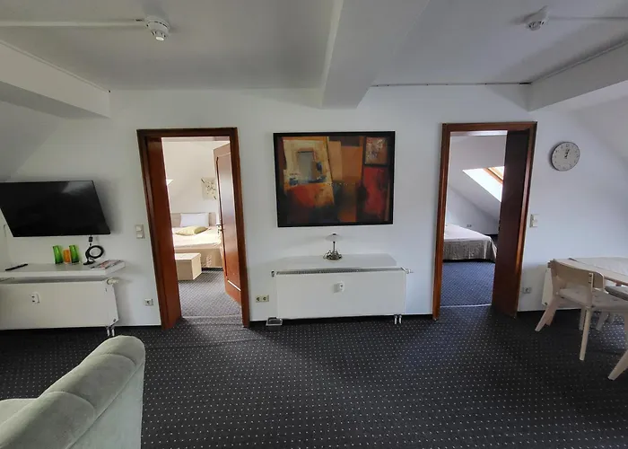 Albergo City